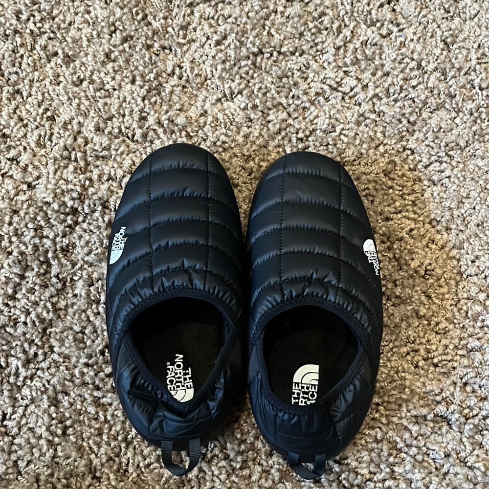 north face slippers
